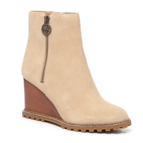 Michael Kors Evelyn Bootie - Picture 1 of 3